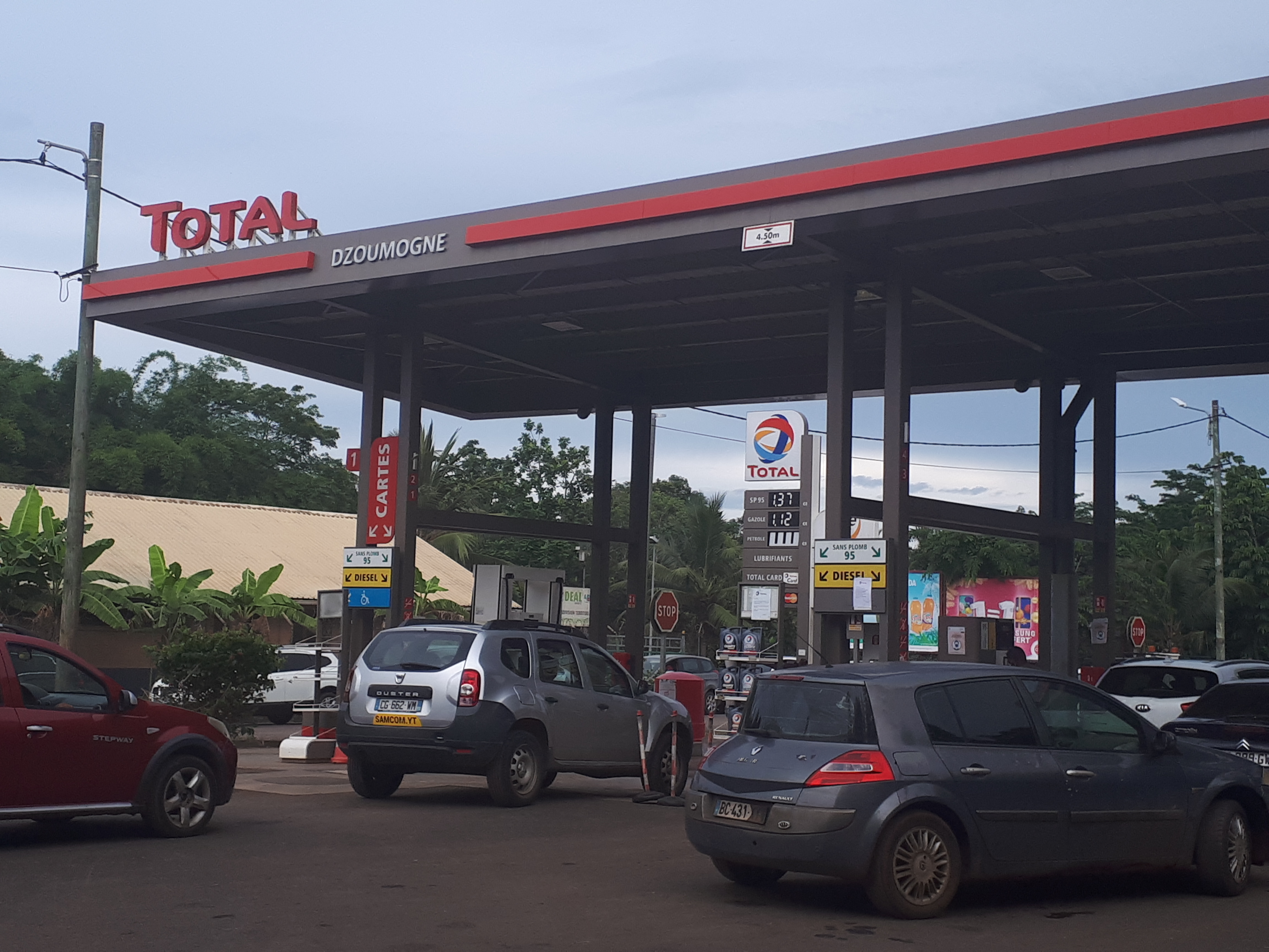 Révision des prix pétroliers à Mayotte : Une baisse bienvenue pour les carburants et le gaz au 1er juin 2025 — Économie