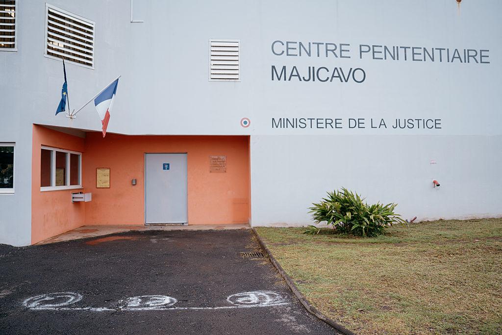 Gérald Darmanin à La Réunion avant une visite stratégique à Mayotte : prisons, tribunal et jeunesse au cœur du déplacement — Politique